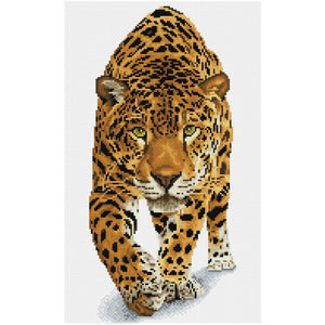 DIAMOND DOTZ® PRE-FRAMED On the Prowl 32x52cm