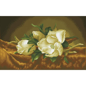 DIAMOND DOTZ® Magnolias on Gold Velvet (apres Martin Johnson Heade) 66x41cm